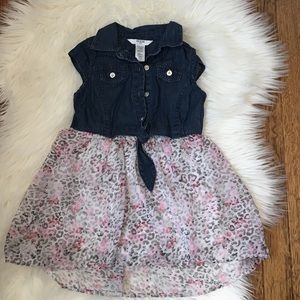 Guess dress size 3T Toddler girls. Great condition